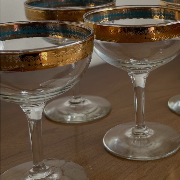 Elegant Gold and Blue Rimmed Glassware Set 5 Piece - Picture 1 of 3